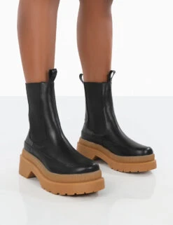 Rise Wide Fit Black Platform Chunky Rubber Sole Chelsea Boots
