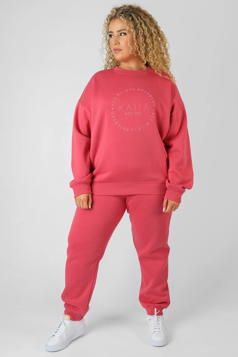 Curve Tonal Embroidery Sweatshirt Coral - Image 2