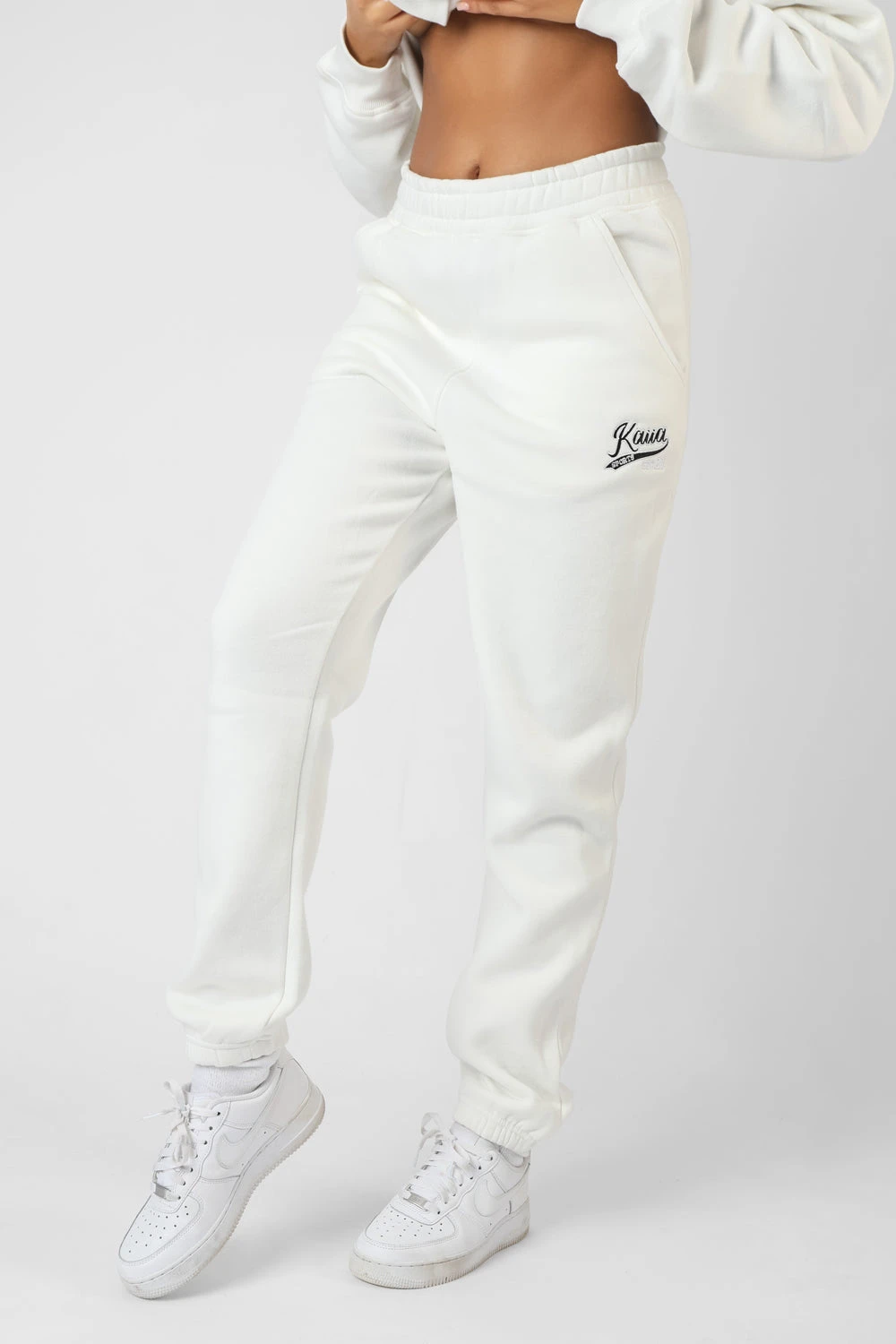 Varsity Embroidery 90'S Joggers Ecru - Image 3