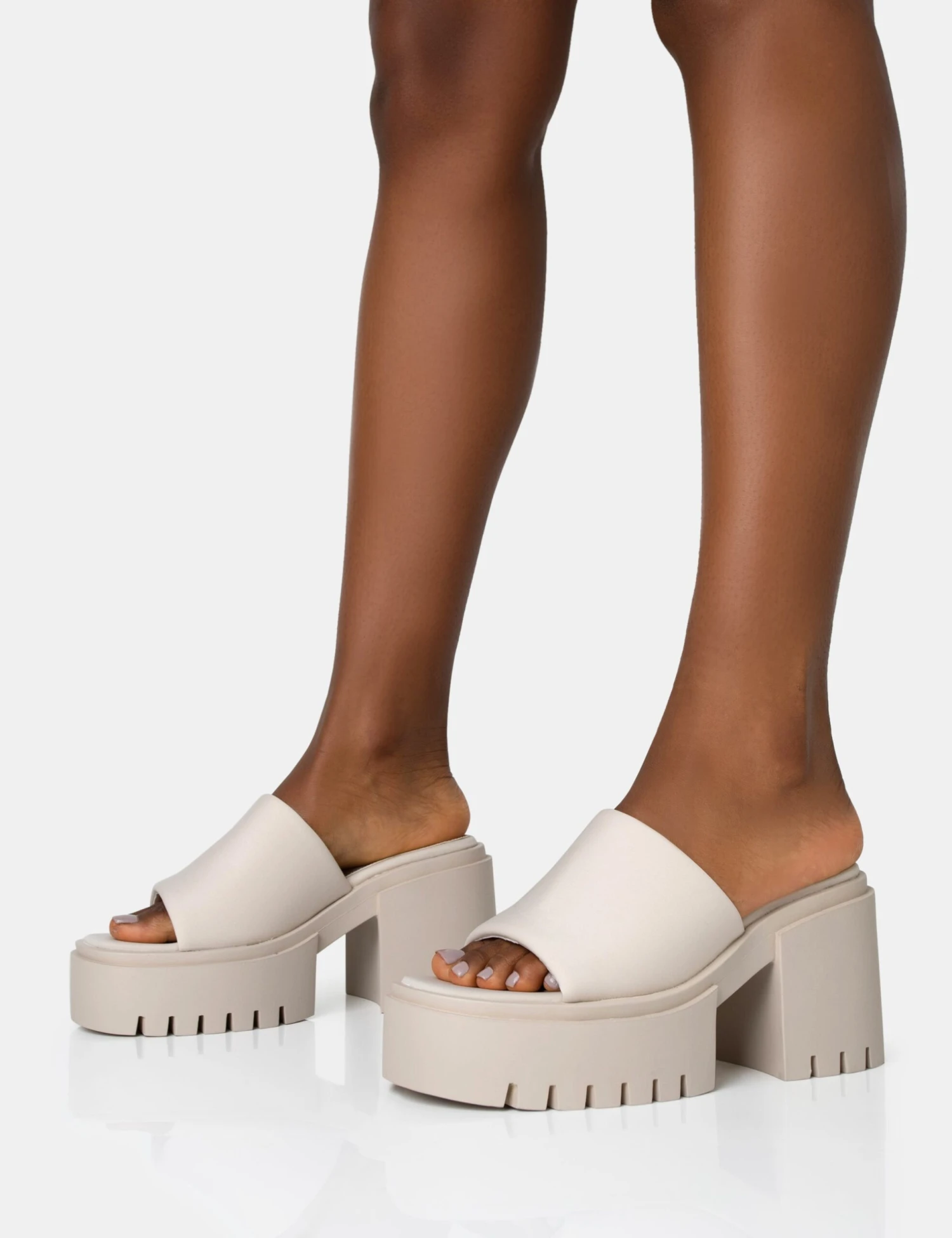 Sabeena Ecru Chunky Mule Round Toe Mid Heel Sandals - Image 3