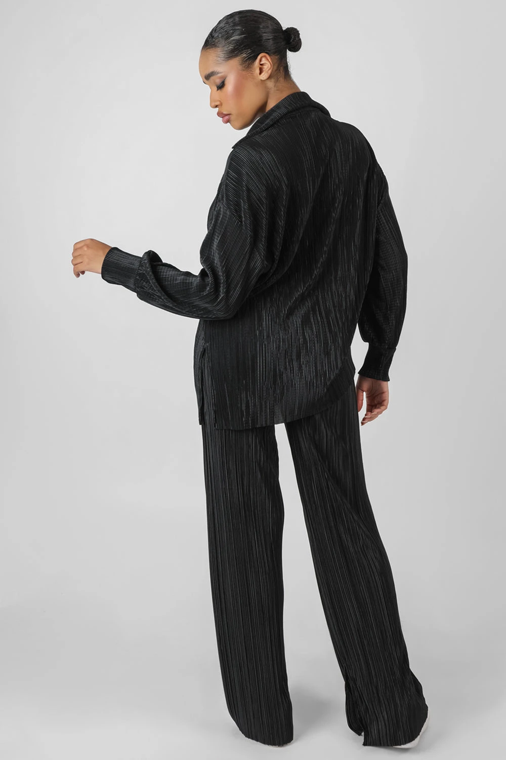 Oversized Plisse Shirt Black - Image 4