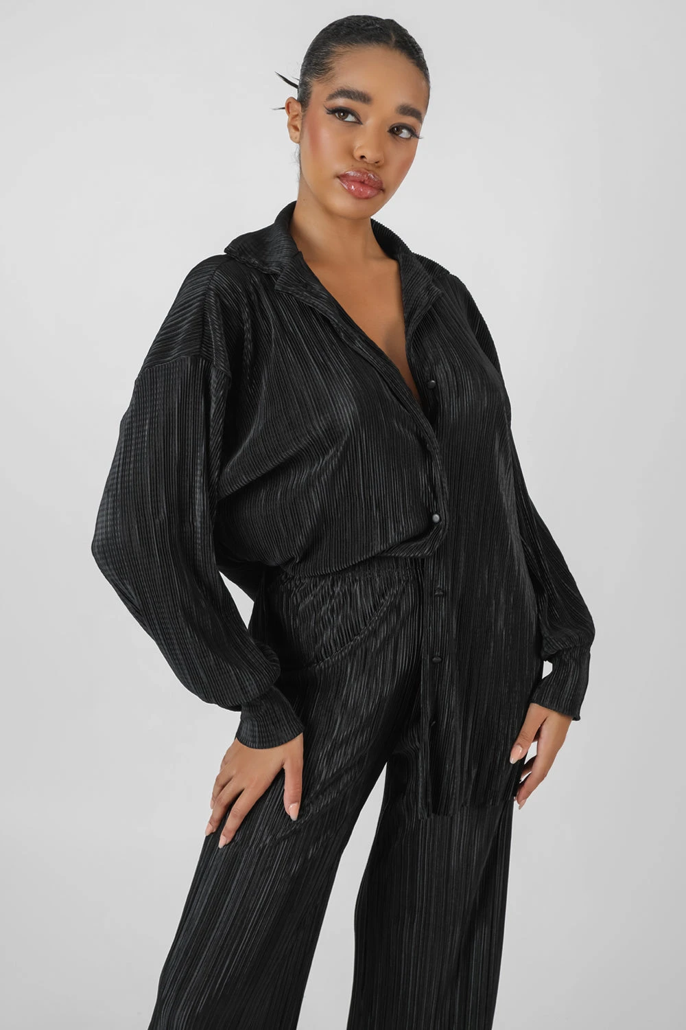 Oversized Plisse Shirt Black - Image 2